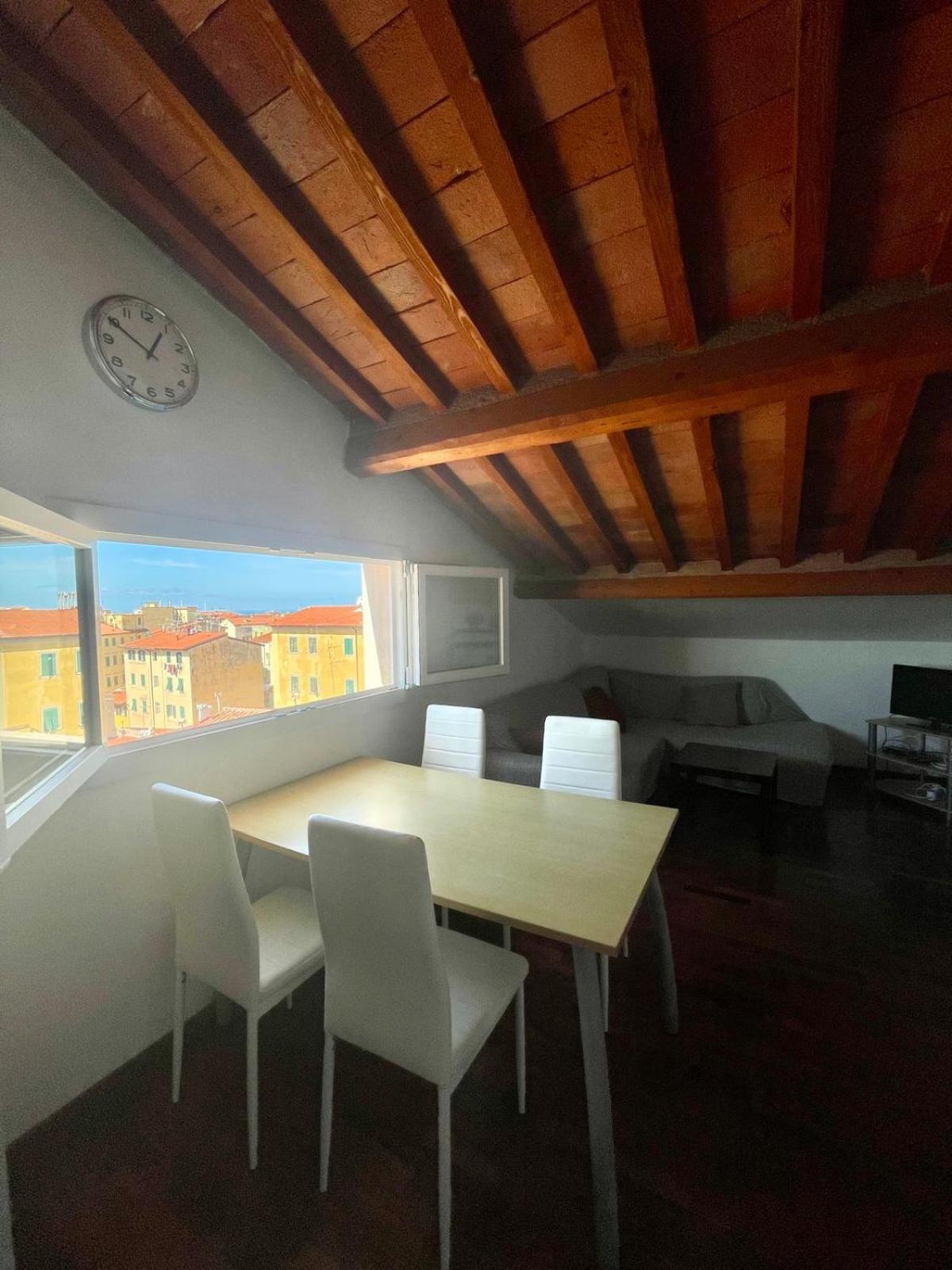 La Finestra Sul Porto Apartment Livorno Exterior foto