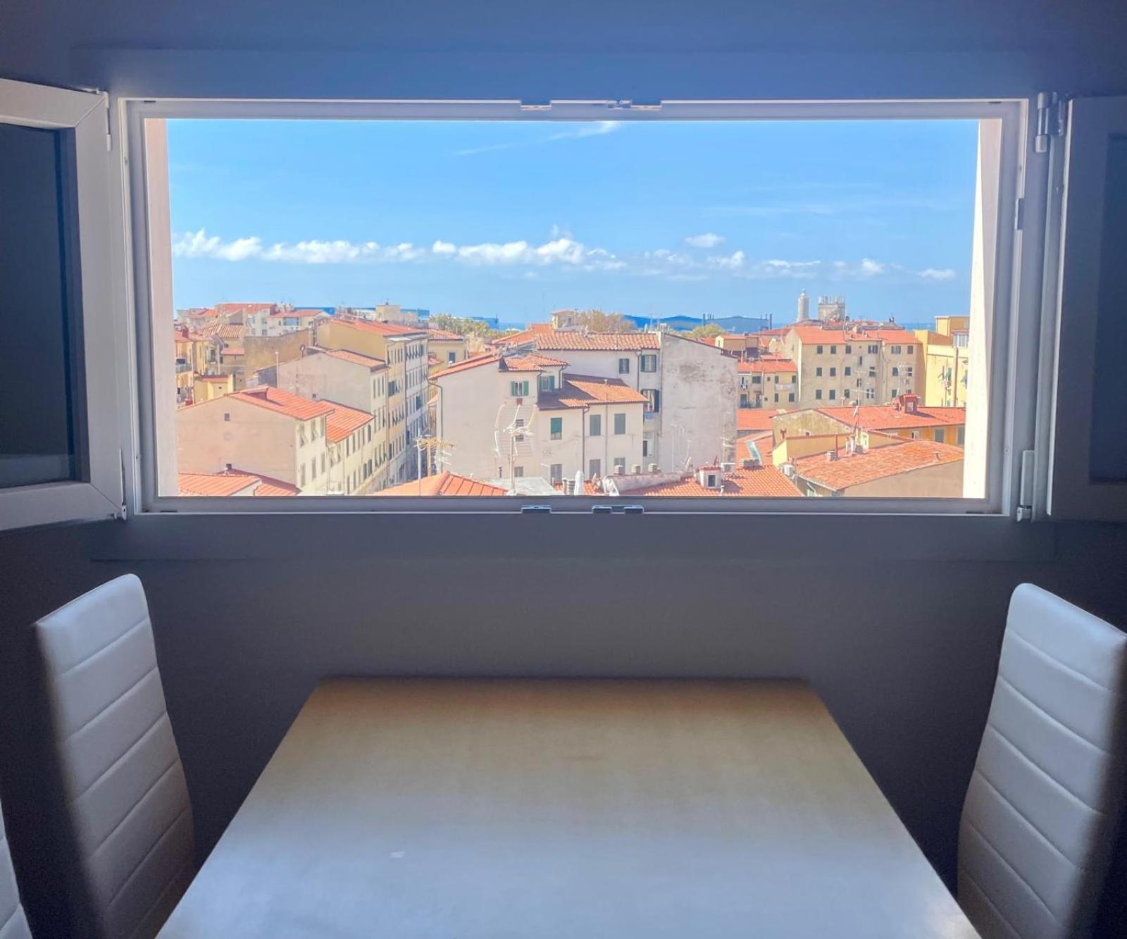 La Finestra Sul Porto Apartment Livorno Exterior foto